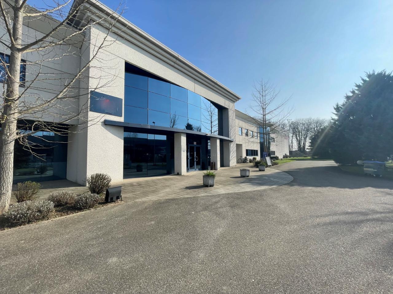 Bureau Eckbolsheim 327m² Location bureau Eckbolsheim Bas-Rhin OLBUR2420504 2